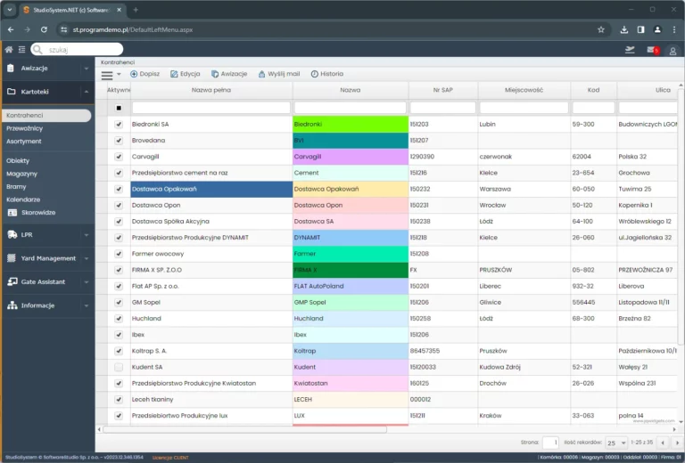 Tabela kontrahentów w systemie Studio VSS.net z listą firm, numerami SAP i danymi teleadresowymi.